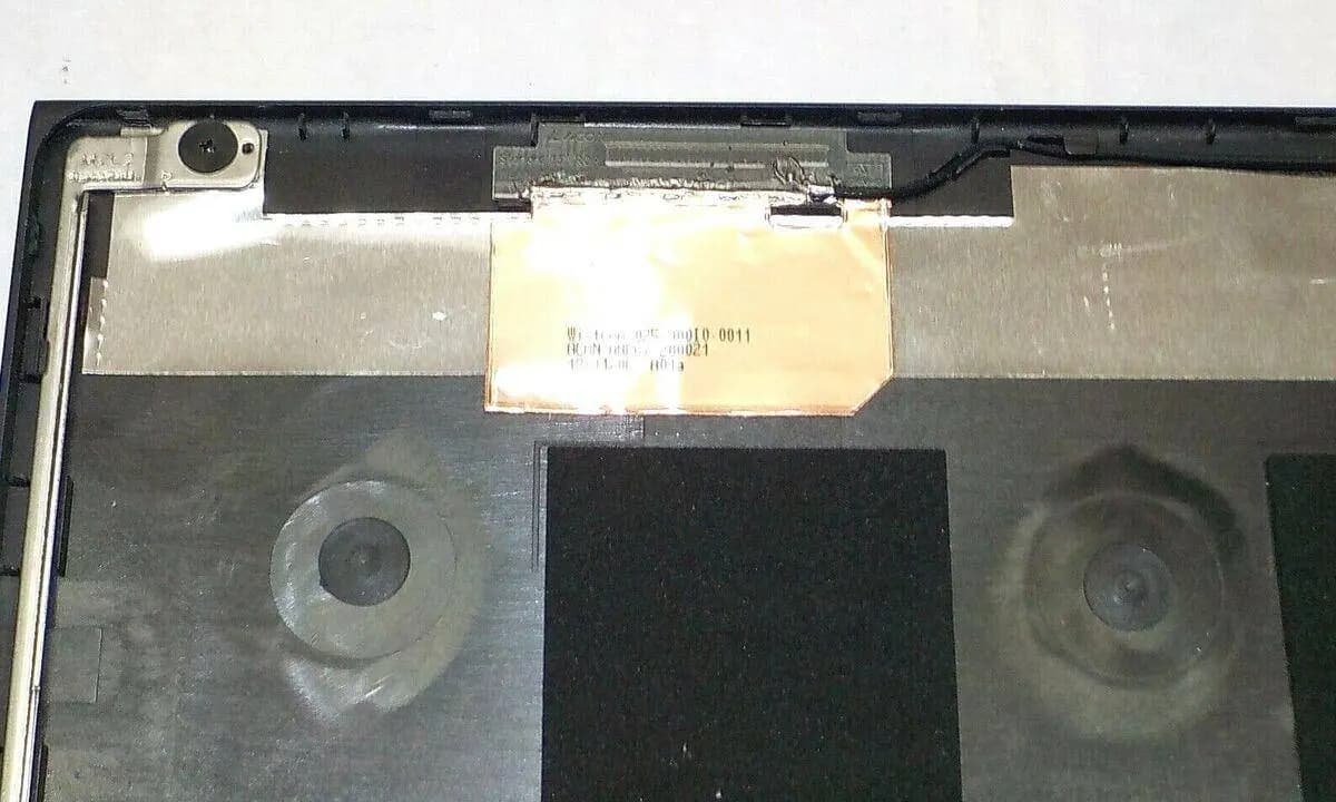 Housing LCD Back Cover Dell Latitude 3390 Lid w/Hinges 3XWRX HUS 19