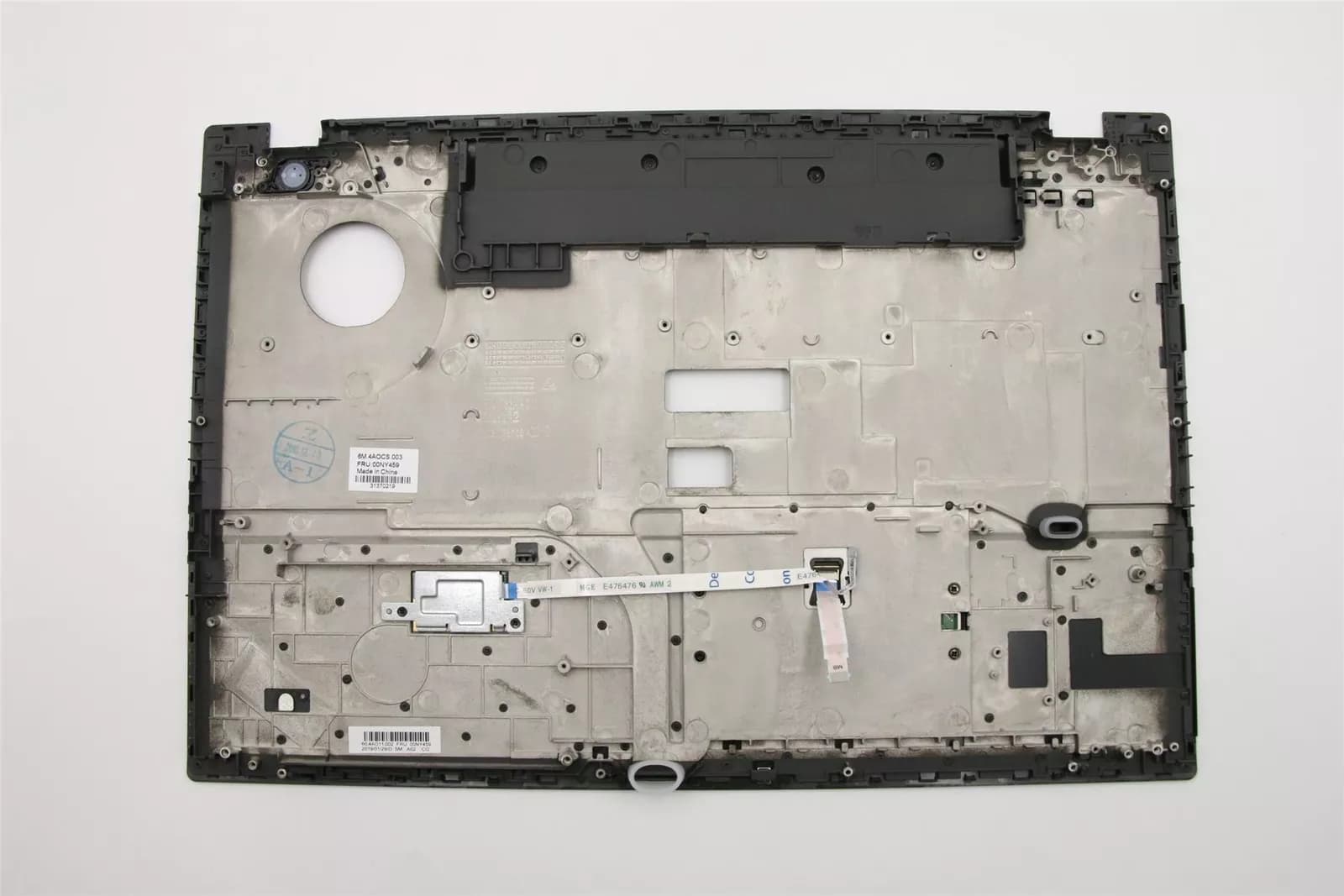 Lenovo ThinkPad W550s T550 Palmrest Top Cover Housing Black 00NY459 ( Used)