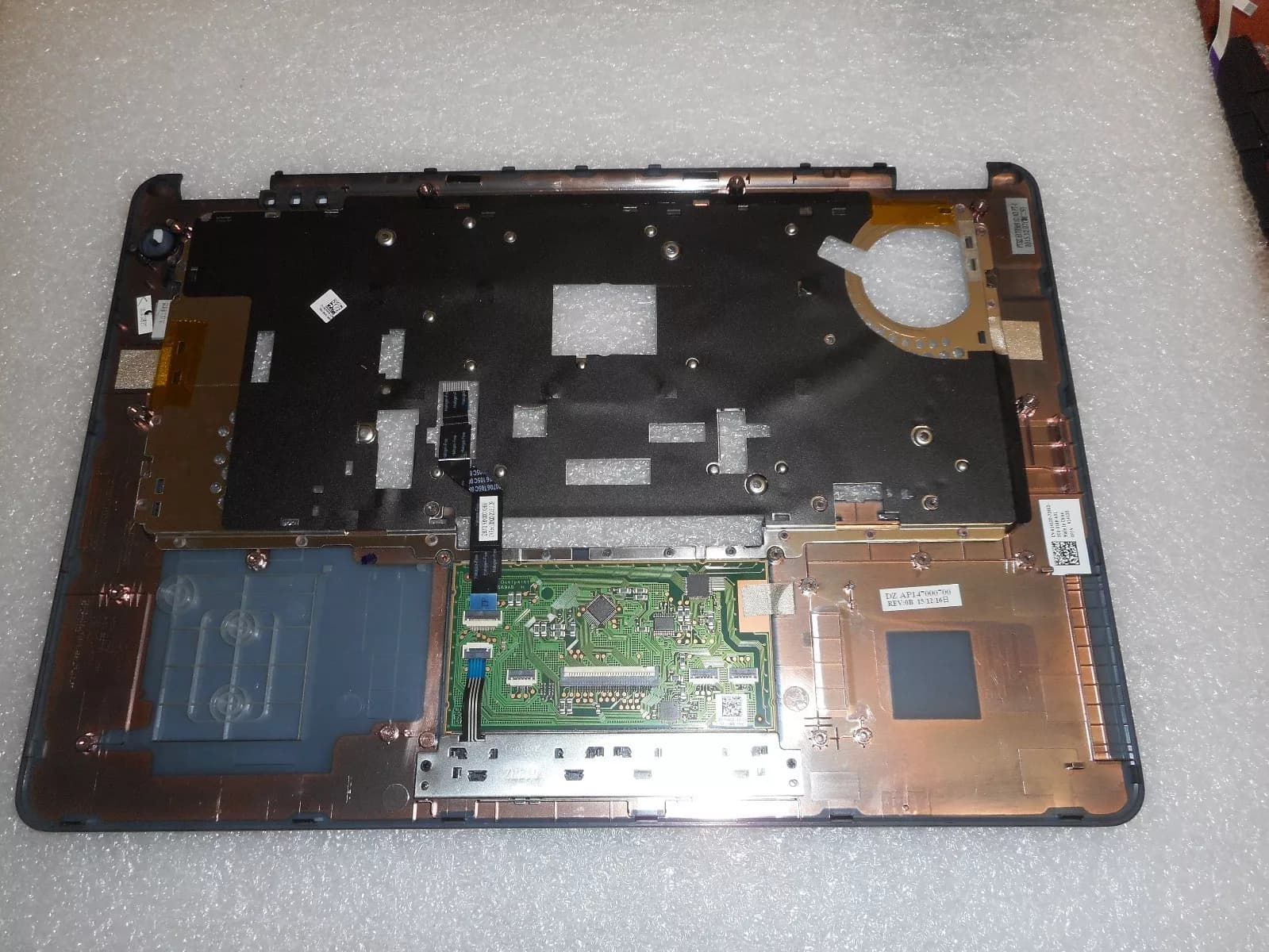 Palmrest Dell Latitude E7450 Touchpad A1412D CF30C ( Used )