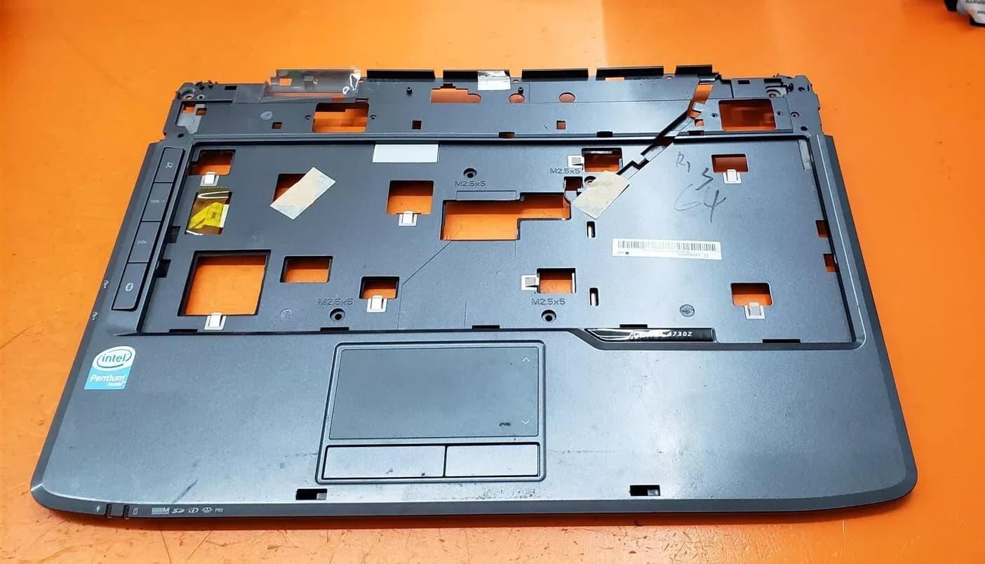 Laptop Palmrest Touchpad Keyboard Acer Aspire 4730Z ( Used )