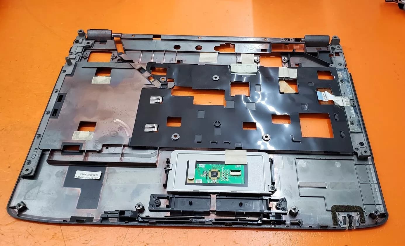 Laptop Palmrest Touchpad Keyboard Acer Aspire 4730Z ( Used )