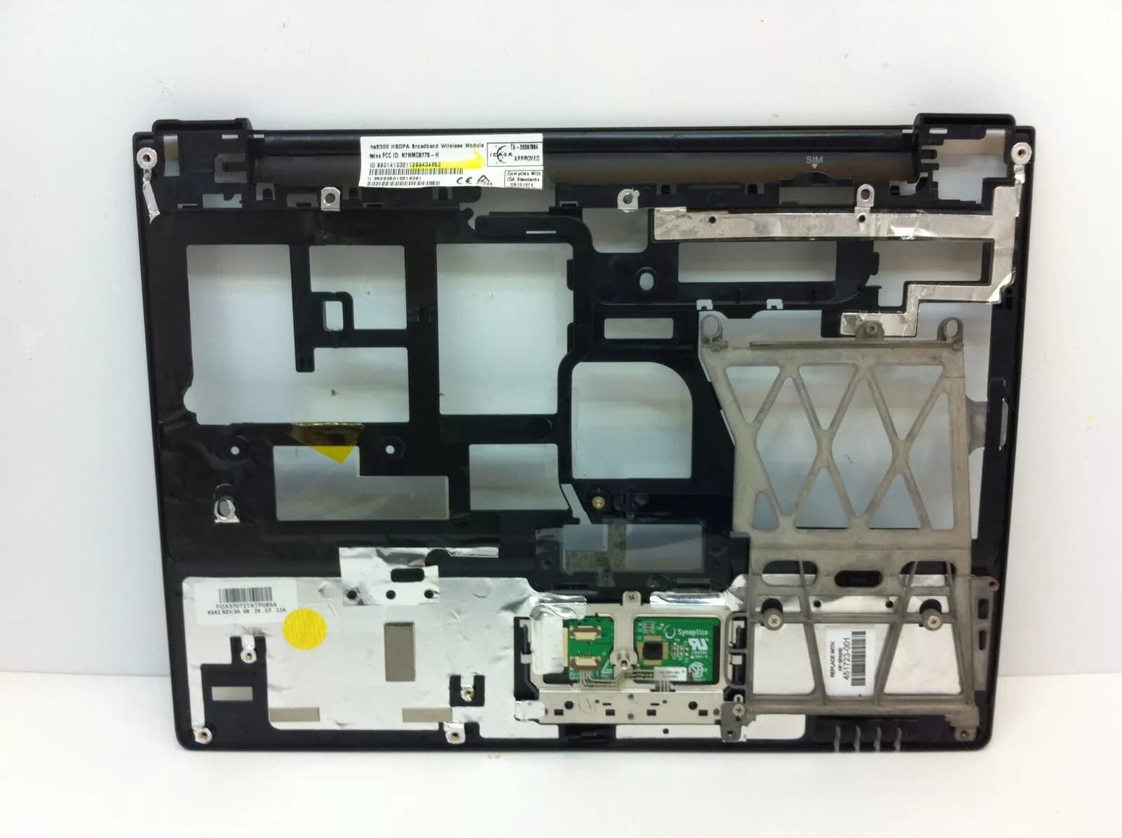 Palmrest with Touchpad laptop HP Compaq 2510P 451723-001 370T2TATP093A TM00531-001 85 ( Used )