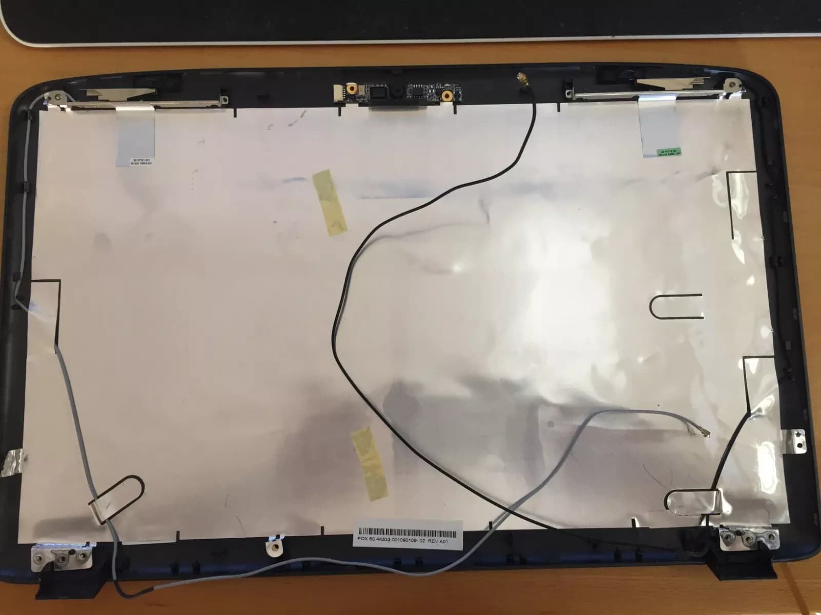 LCD Back Cover with Camera laptop Acer Aspire 5735 60.4K833.001 5735-4774 ( Used )