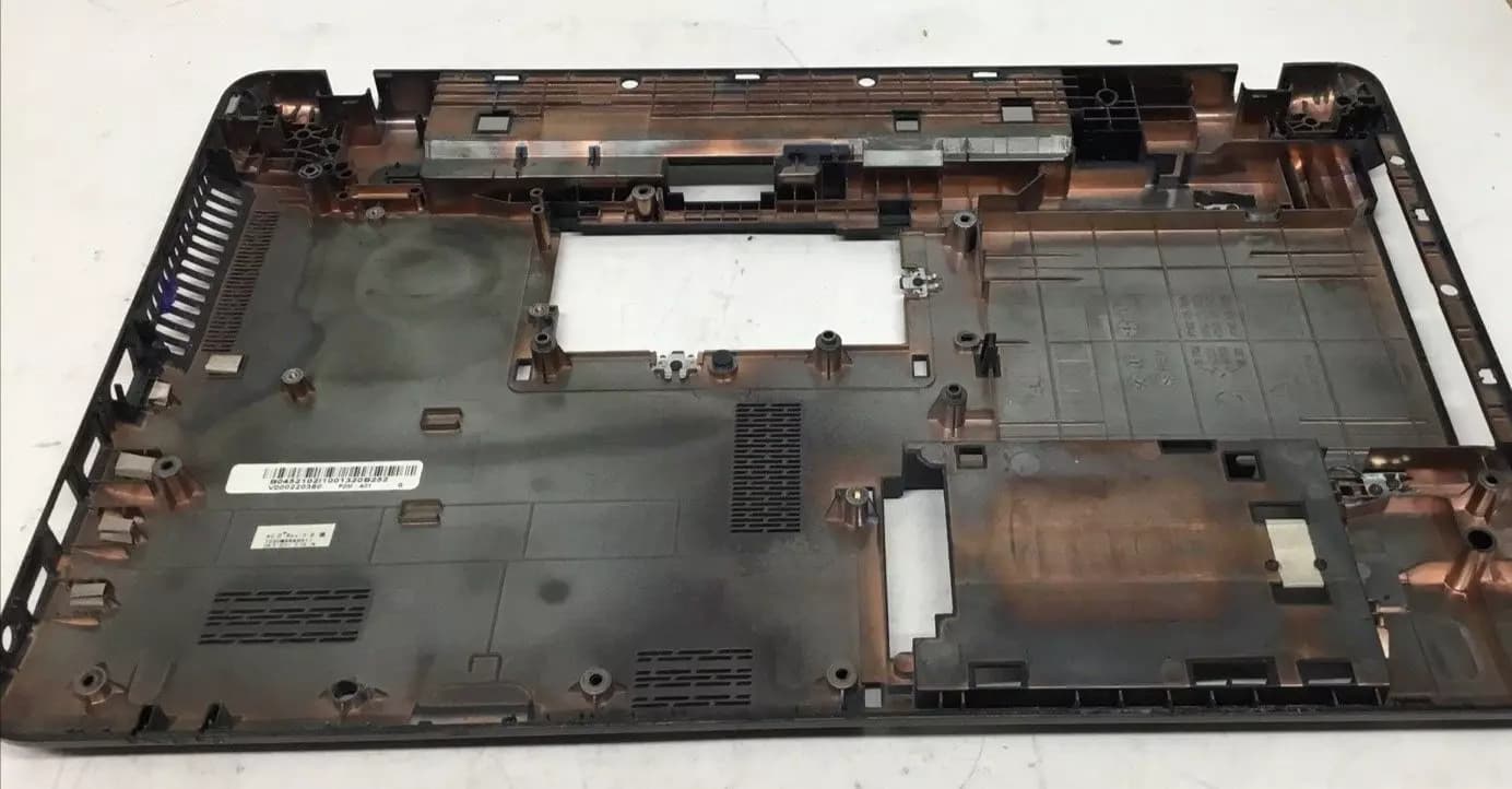 Laptop Bottom Cover TOSHIBA Satellite C655 C655D-S5135 ( Used )