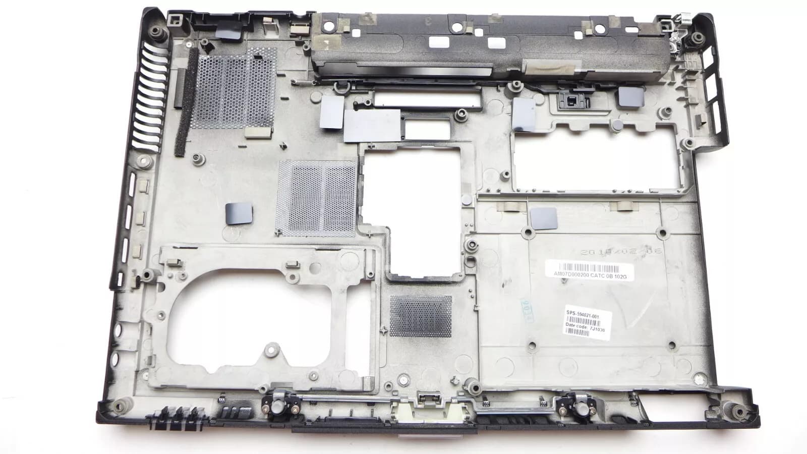 Bottom Base Cover laptop Hp EliteBook 8440P AM07D000200 594021-001 ( Used )