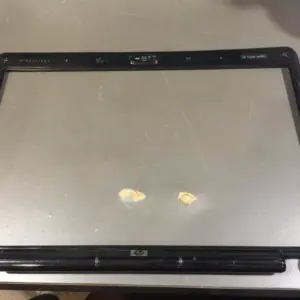 HP Pavilion DV2000 Front LCD Cover 430457-001 ( Used )